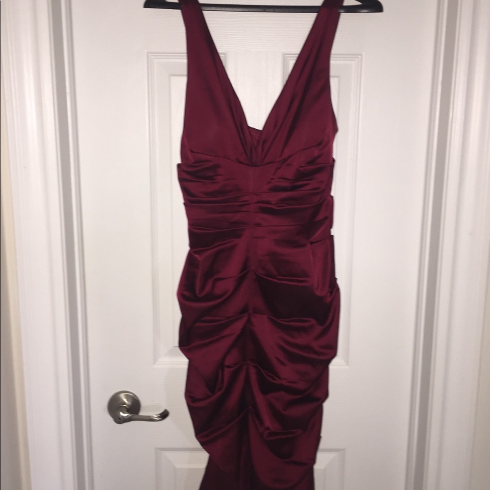 Gorgeous form fitting dress